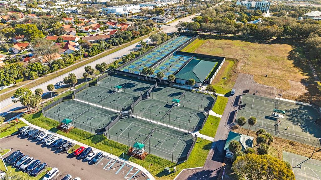 BREAKWATER - Residential