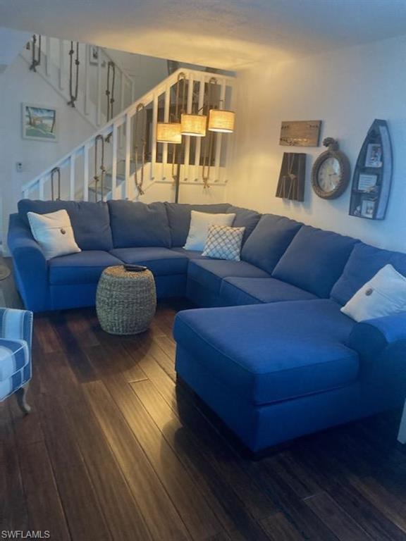 NEWPORT GLEN - Residential