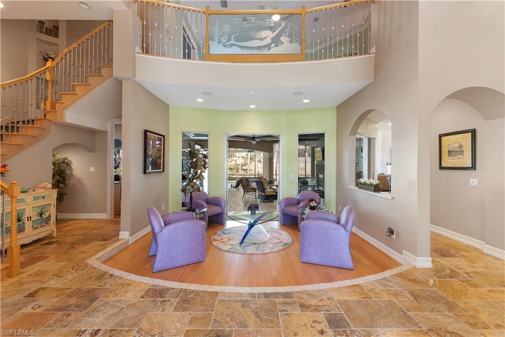 MARCO BEACH - Residential