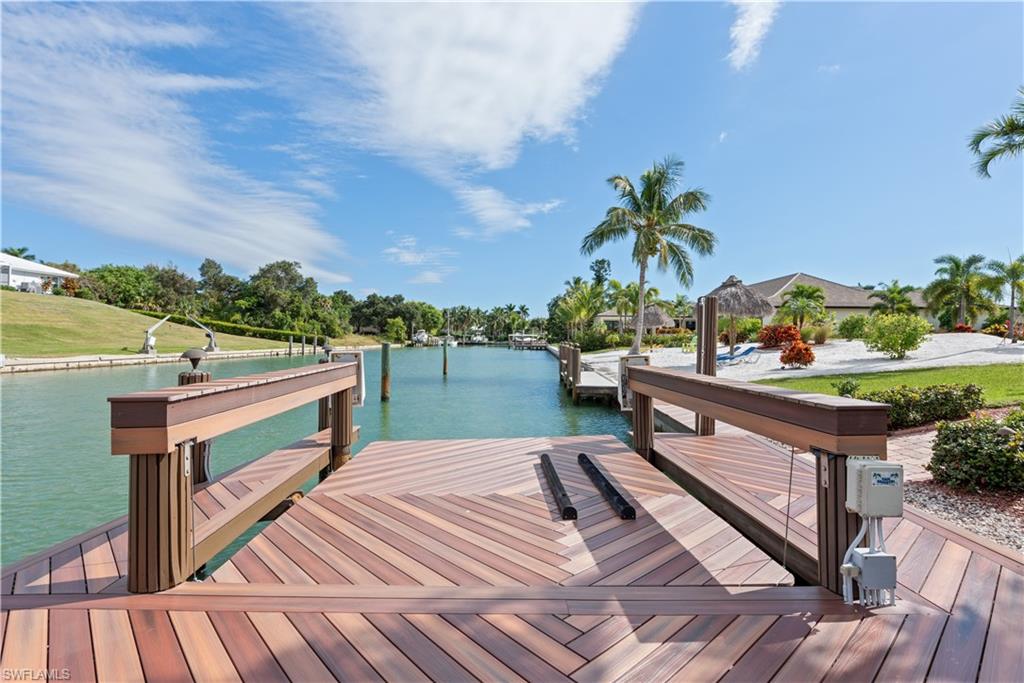 MARCO BEACH - Residential