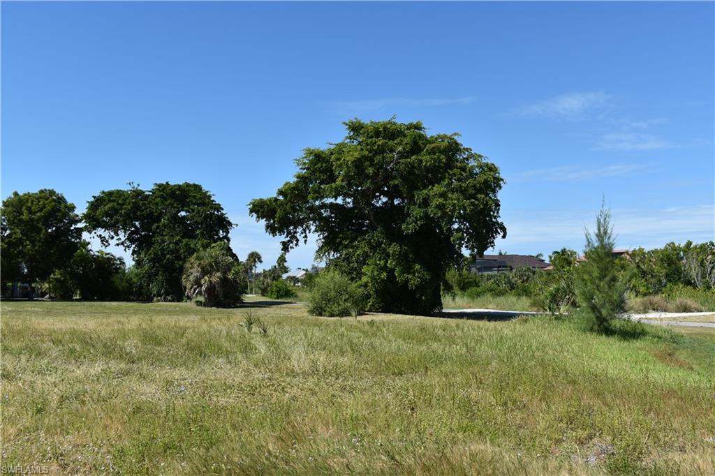 BEACHVIEW COUNTRY CLUB ESTATES - Land