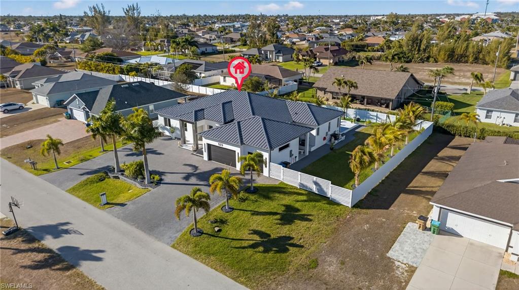 CAPE CORAL - Residential