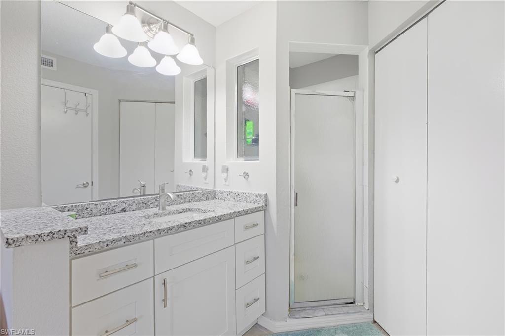 VENETIAN PALMS - Residential