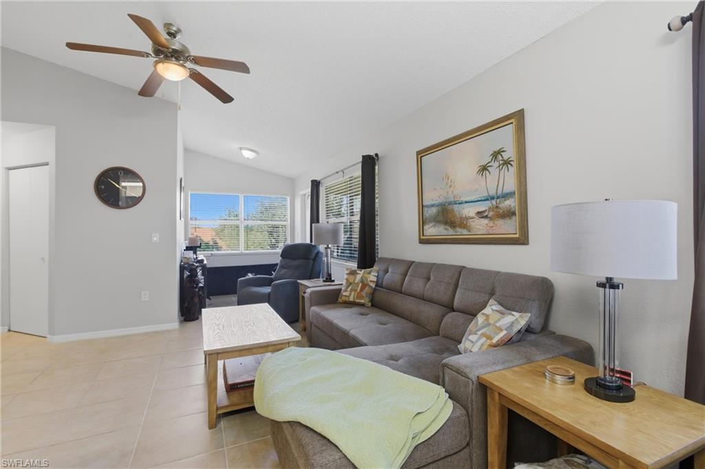 VENETIAN PALMS - Residential