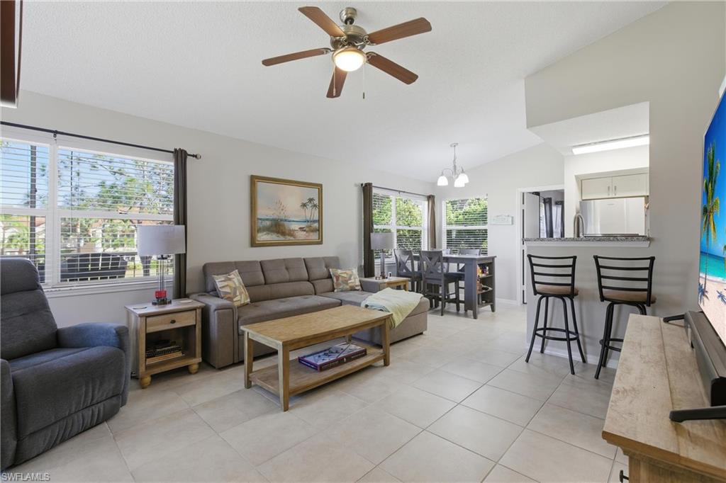 VENETIAN PALMS - Residential