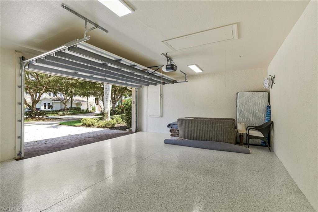 MONTEROSSO - Residential