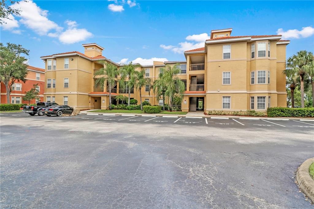 THE TIDES AT PELICAN LANDING - Residential