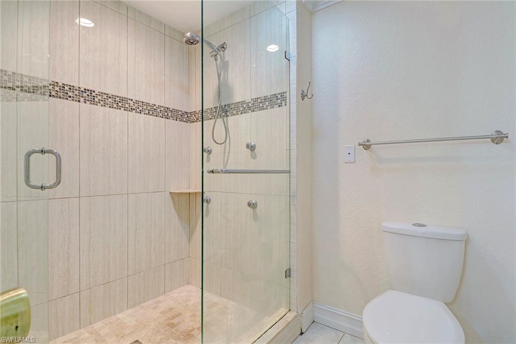 THE TIDES AT PELICAN LANDING - Residential