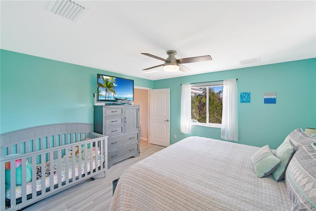 SANIBEL HIGHLANDS - Residential