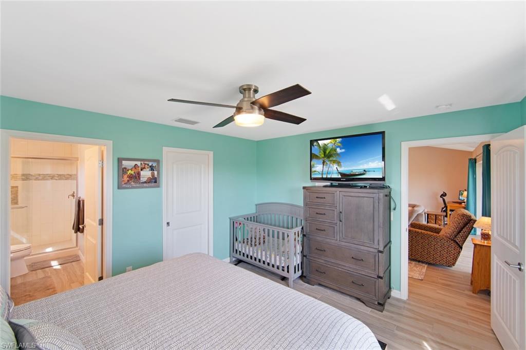 SANIBEL HIGHLANDS - Residential