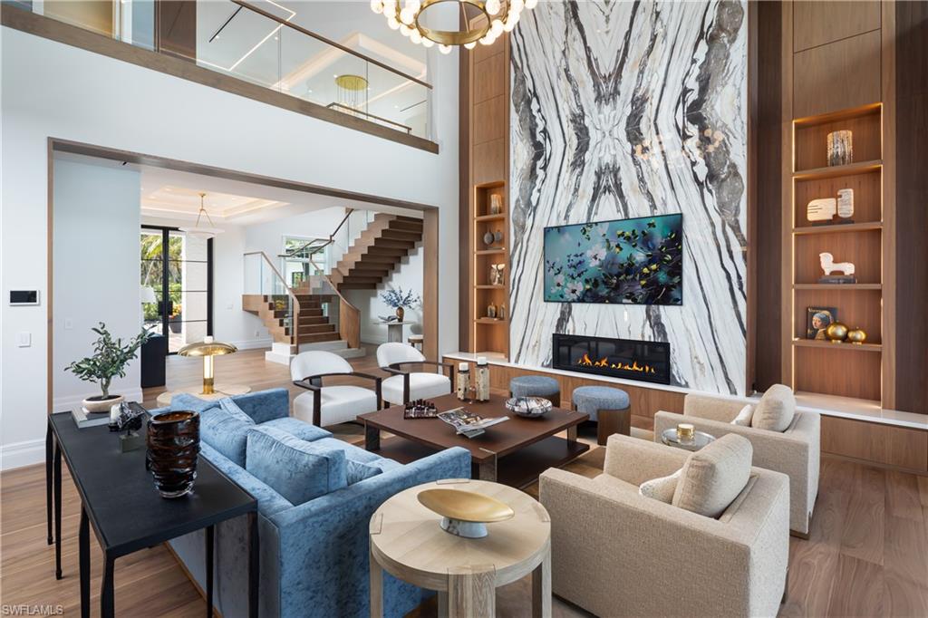 OLDE NAPLES - Residential