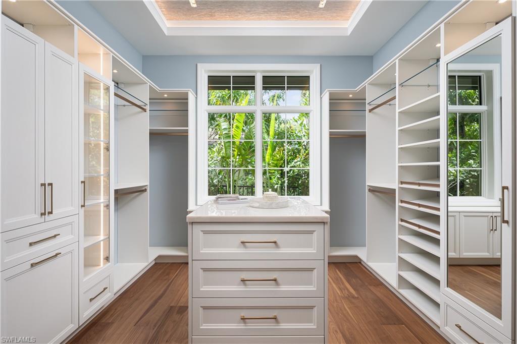 OLDE NAPLES - Residential