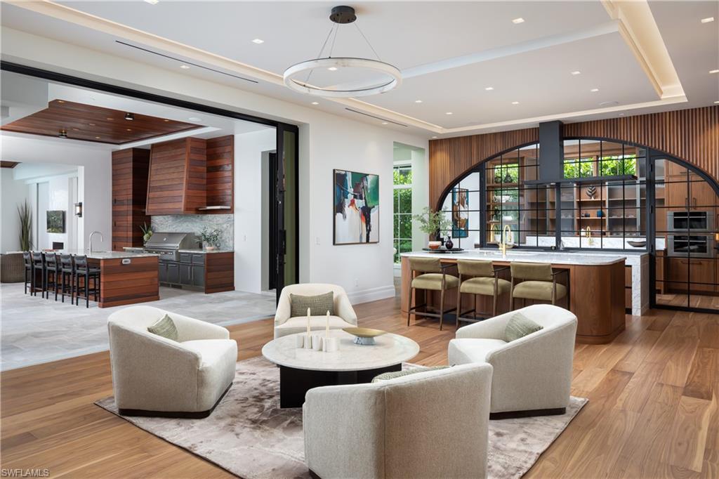 OLDE NAPLES - Residential