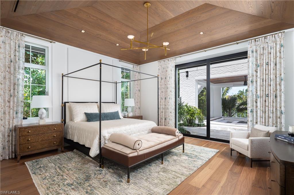 OLDE NAPLES - Residential