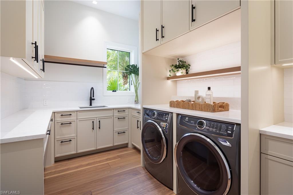 OLDE NAPLES - Residential