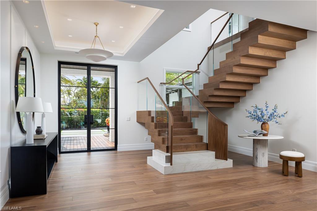 OLDE NAPLES - Residential