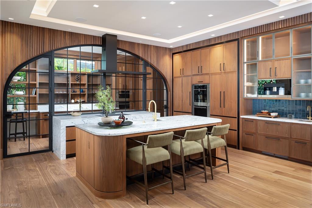 OLDE NAPLES - Residential