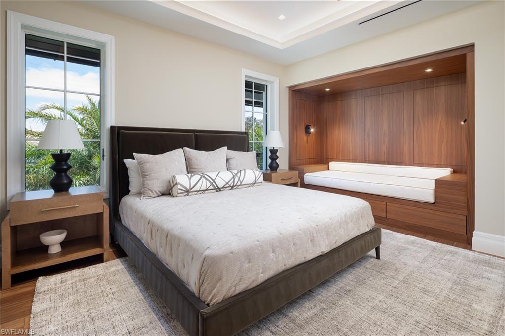 OLDE NAPLES - Residential