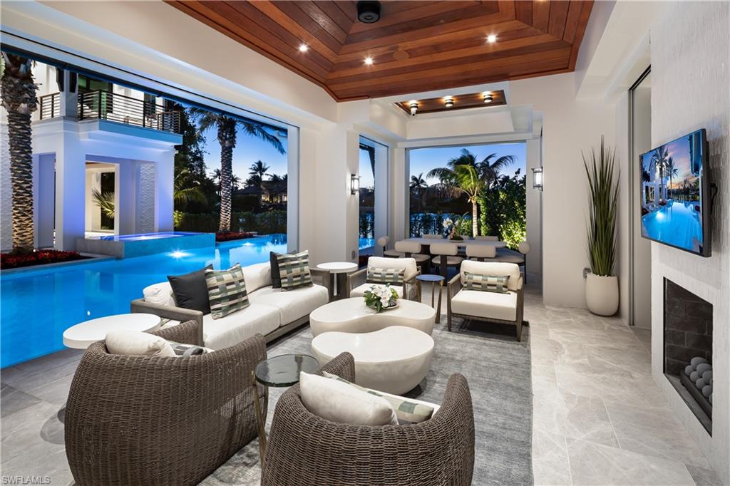 616 BOUGAINVILLEA RD