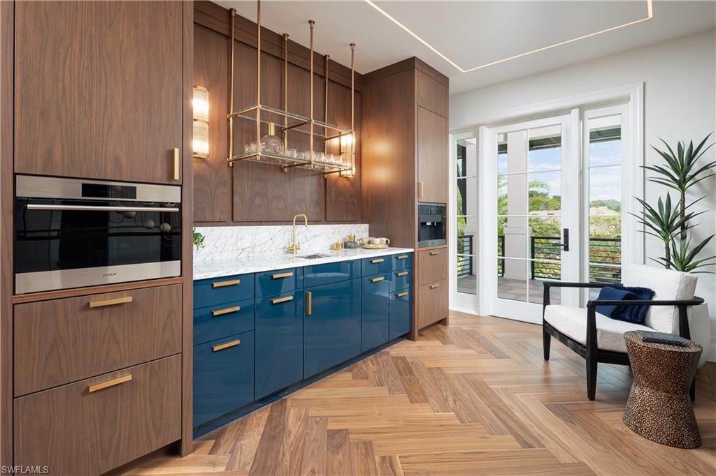 OLDE NAPLES - Residential