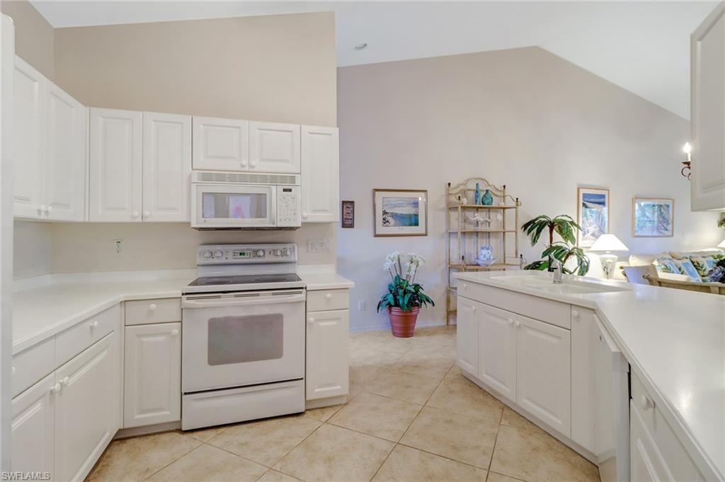 PARTRIDGE POINTE - Residential