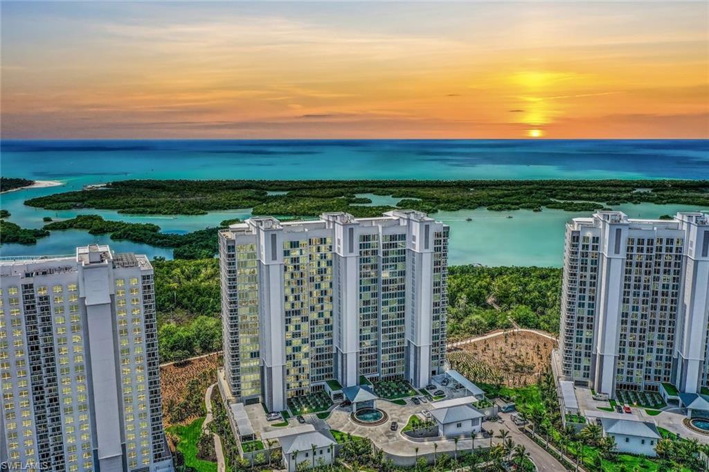 KALEA BAY TOWER 200 - Residential