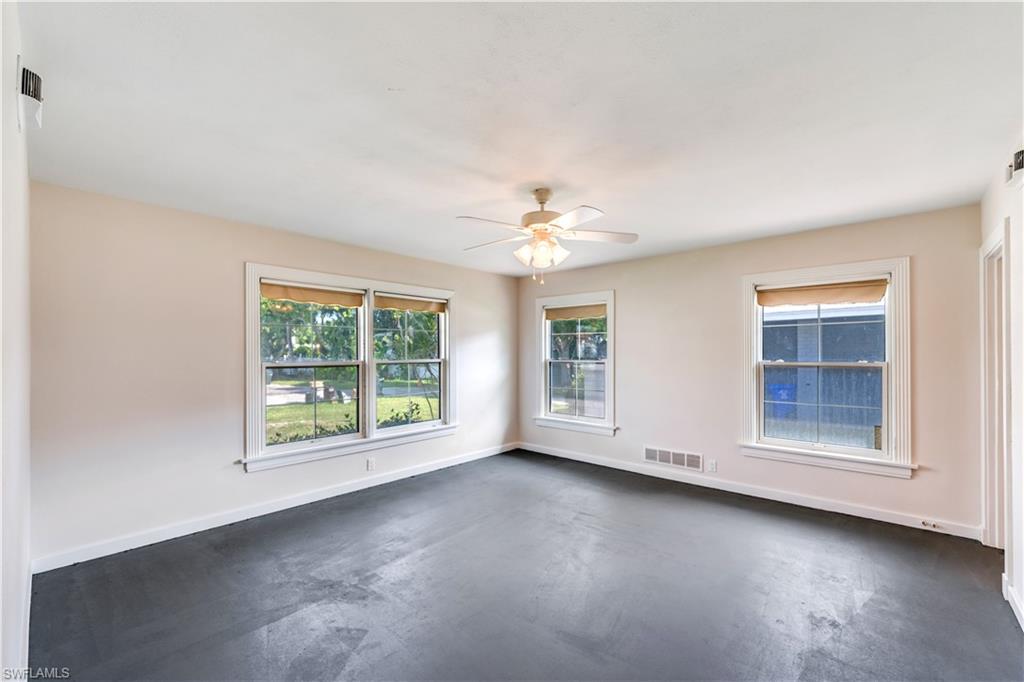 BURTWOOD - Residential