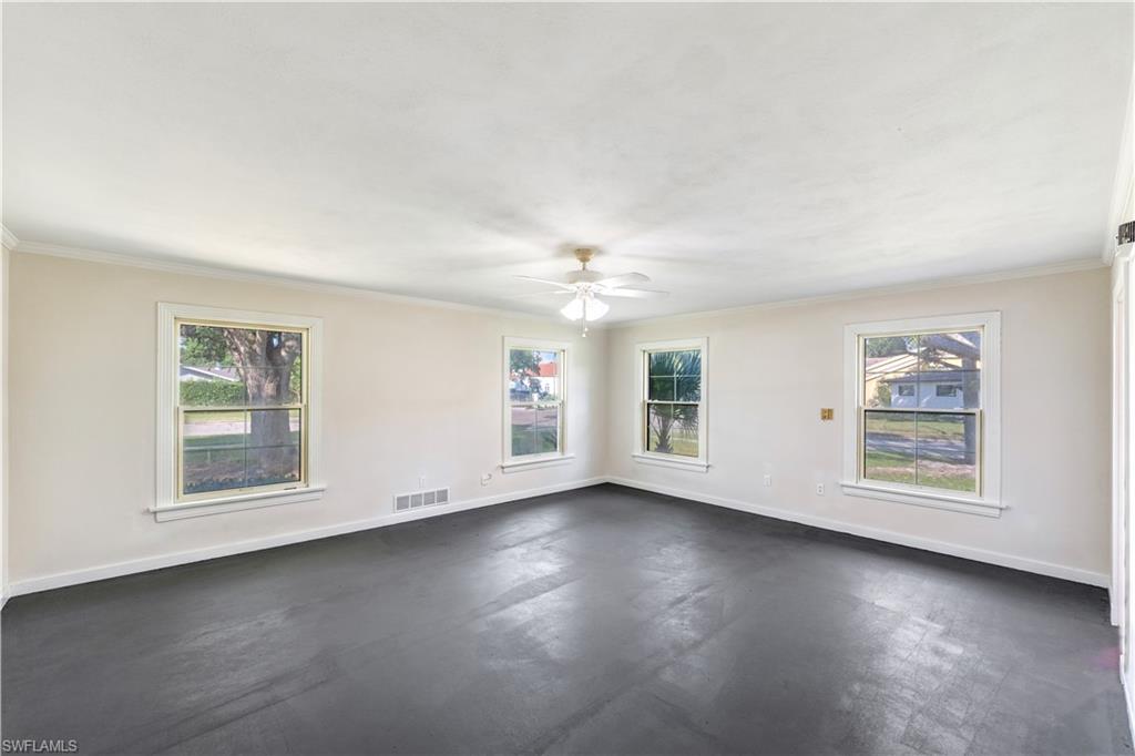 BURTWOOD - Residential