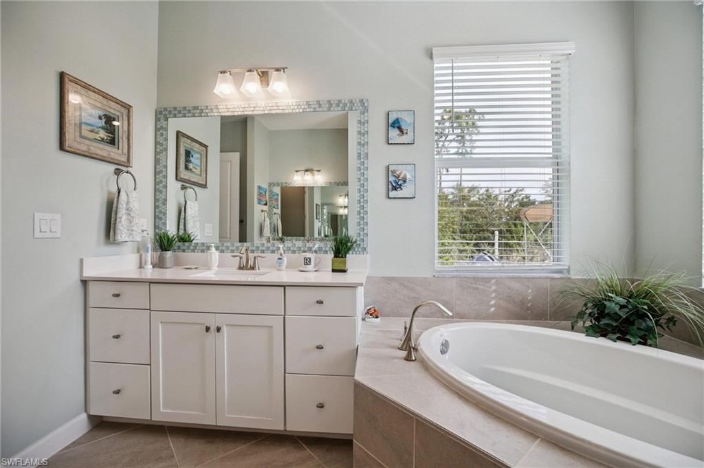 PORT CHARLOTTE - Residential