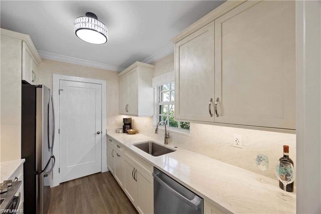 HOLLY GREENS VILLA - Residential Lease