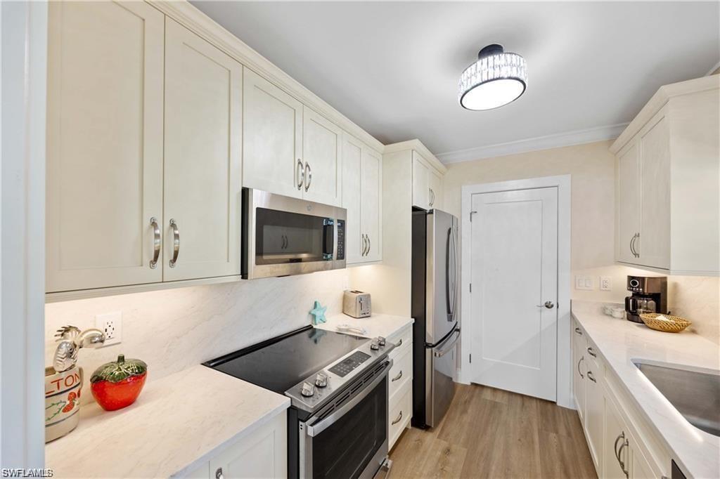 HOLLY GREENS VILLA - Residential Lease