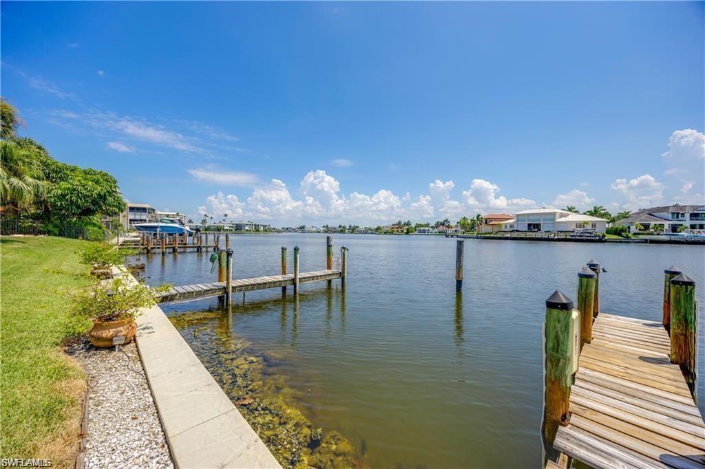 HOLLY GREENS VILLA - Residential Lease