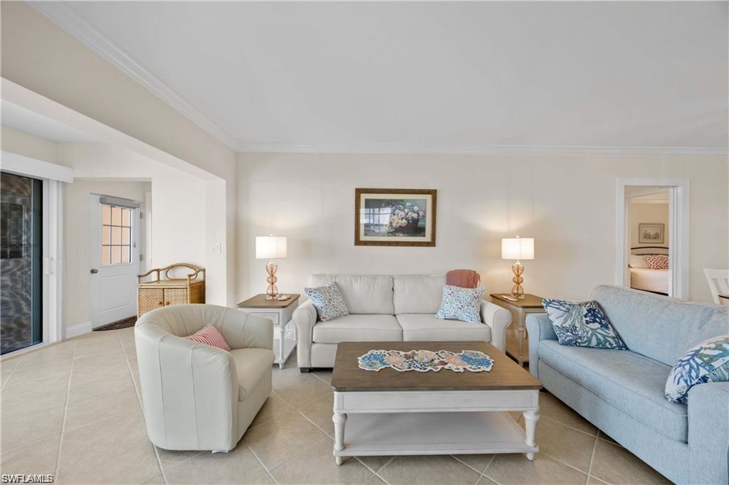 HOLLY GREENS VILLA - Residential Lease