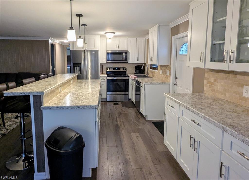 IMPERIAL HARBOR - Residential