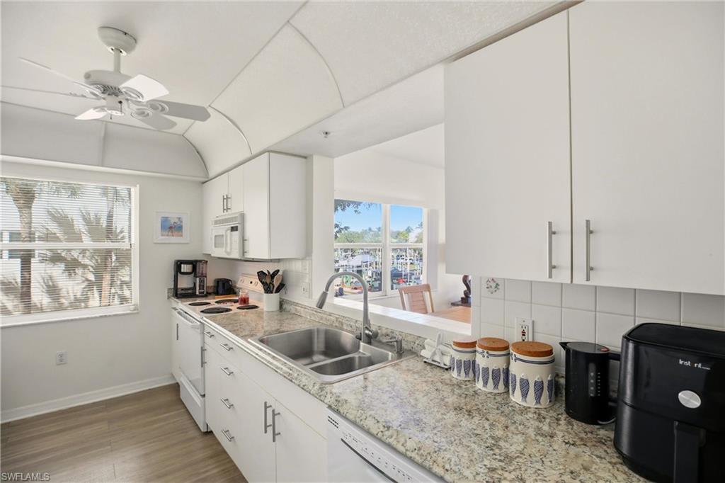 HIBISCUS POINTE - Residential