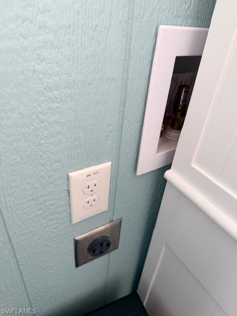 CYPRESS TRAIL RV RESORT - Land