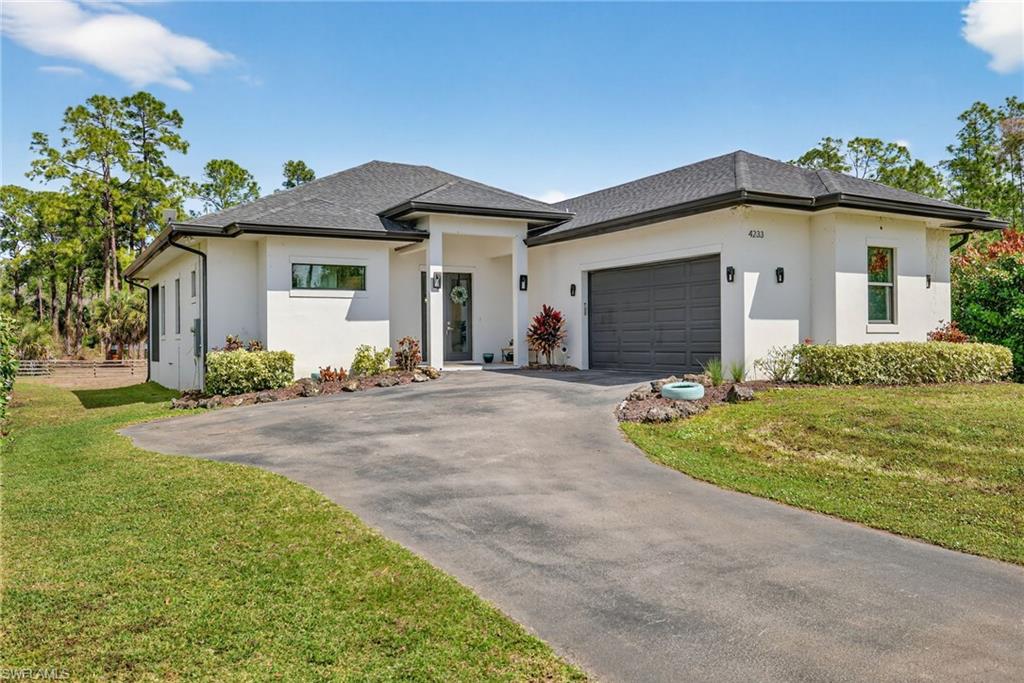 GOLDEN GATE ESTATES - Residential