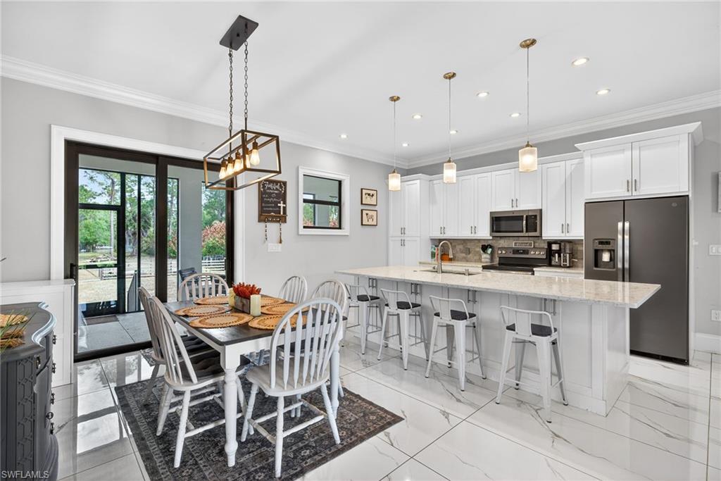 GOLDEN GATE ESTATES - Residential