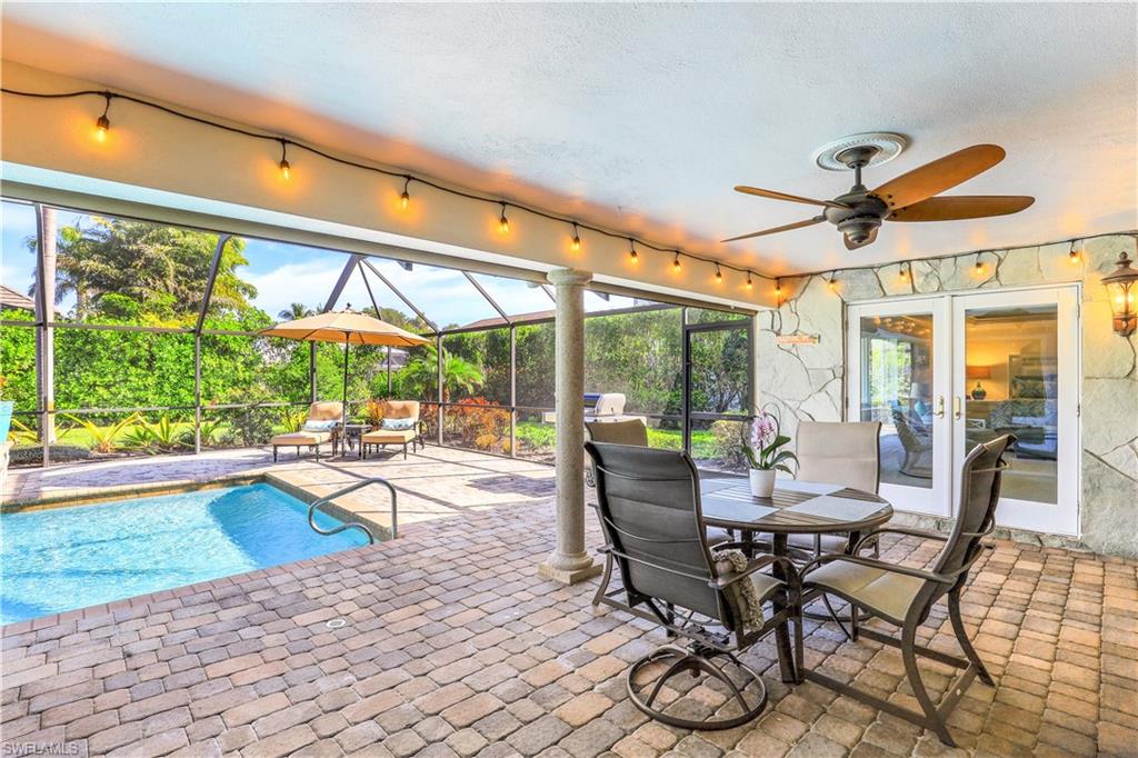 MOORINGS - Residential