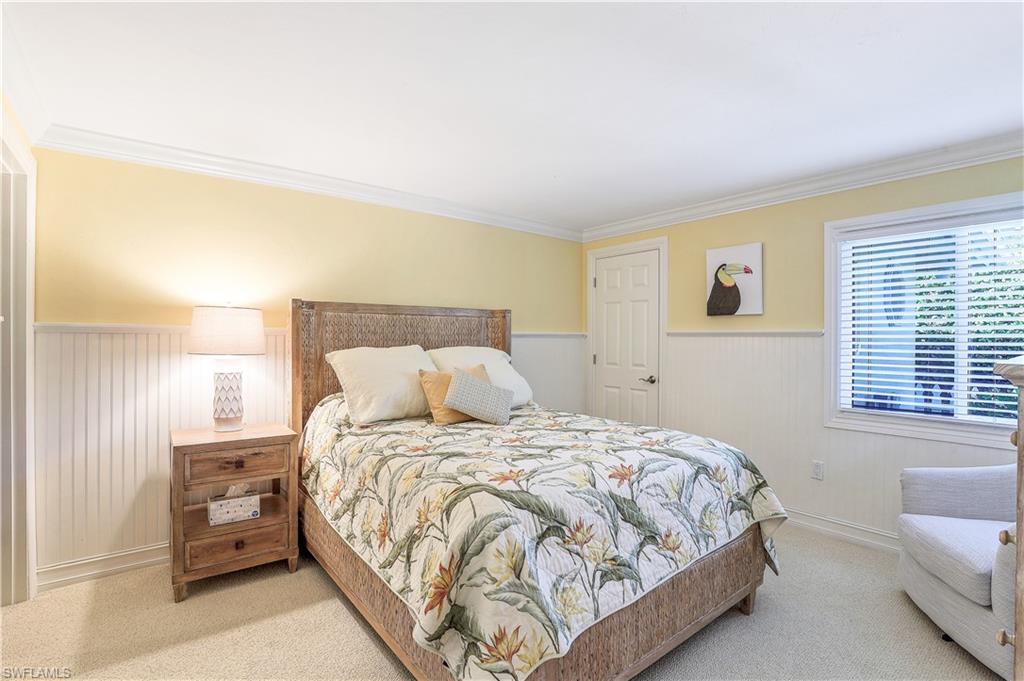 MOORINGS - Residential