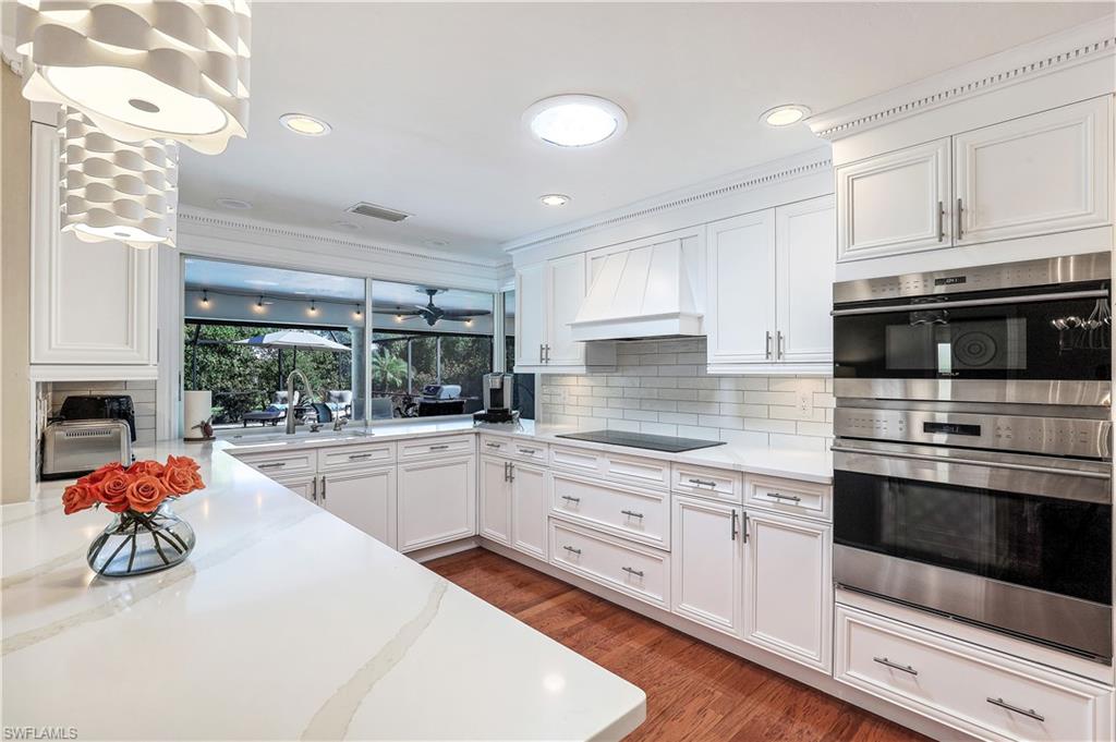 MOORINGS - Residential