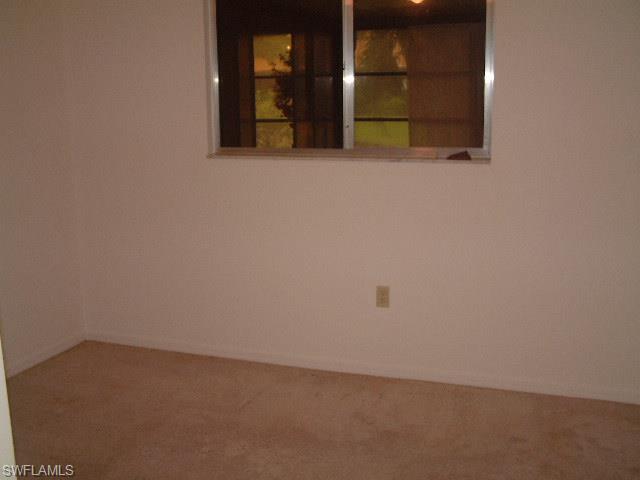 ROYAL WOODS - Residential