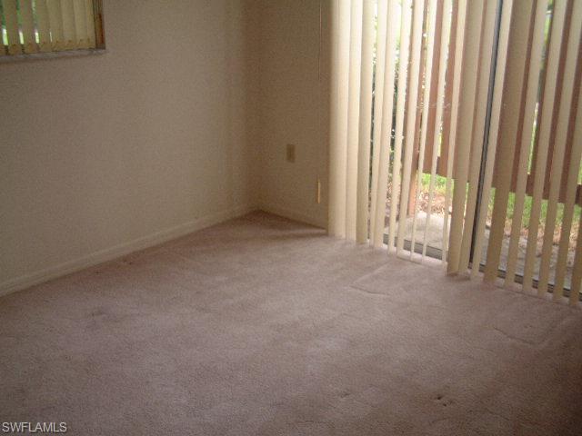 ROYAL WOODS - Residential