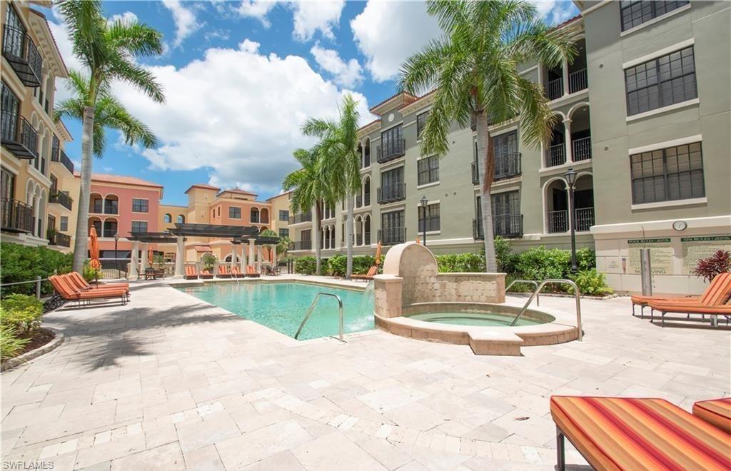 THE RESIDENCES AT COCONUT POINT - Residential Lease