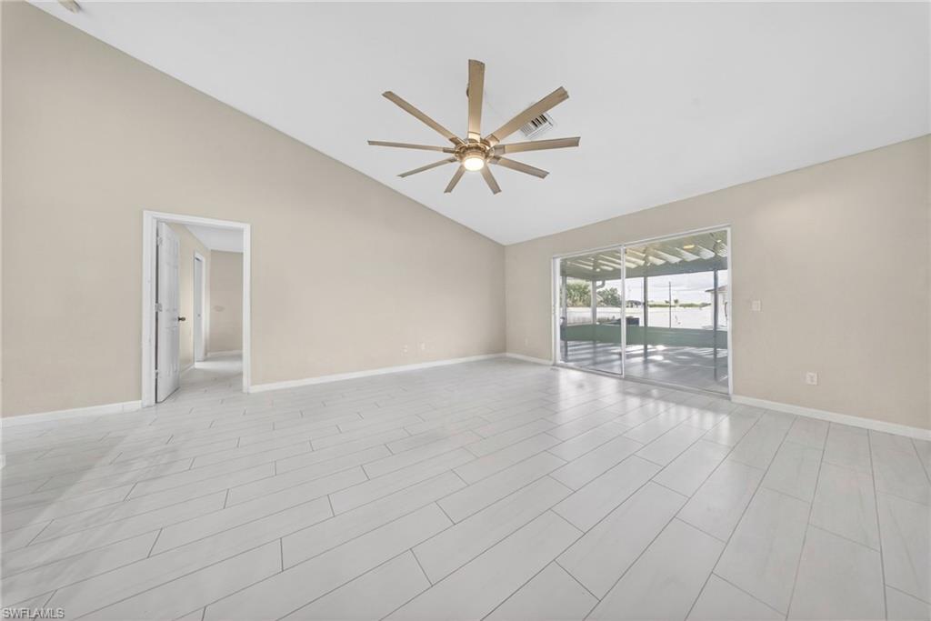 CAPE CORAL - Residential