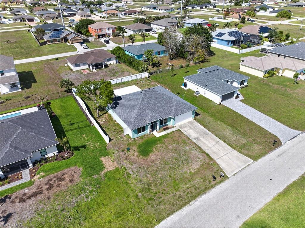 CAPE CORAL - Residential