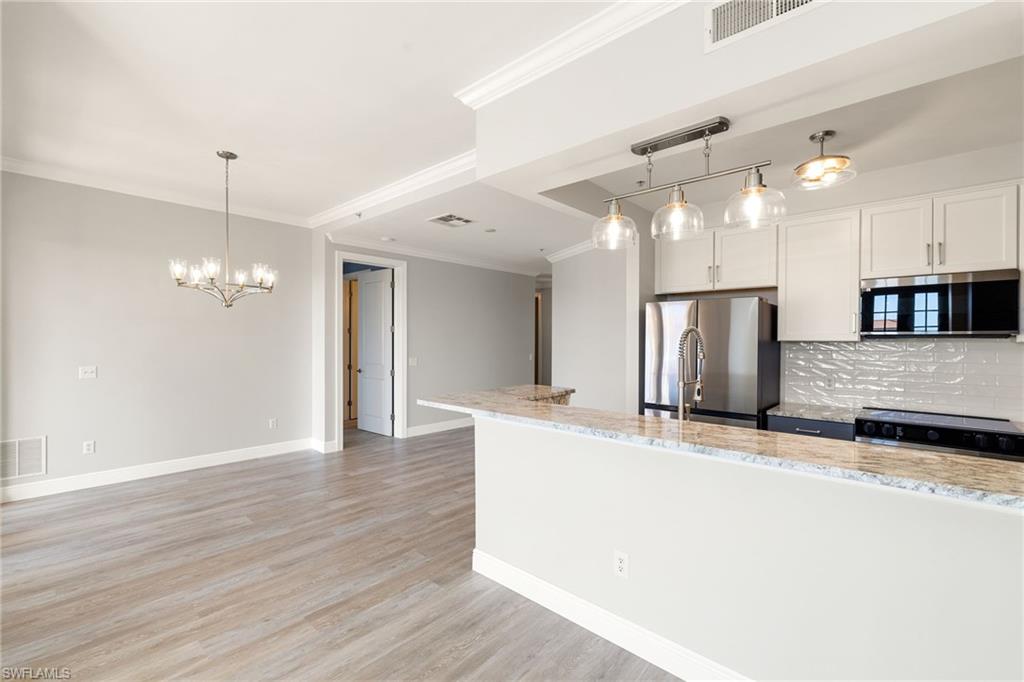 THE RESIDENCES AT COCONUT POINT - Residential