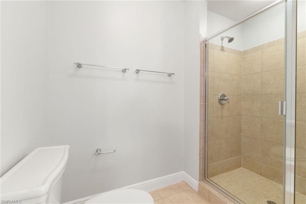 THE RESIDENCES AT COCONUT POINT - Residential