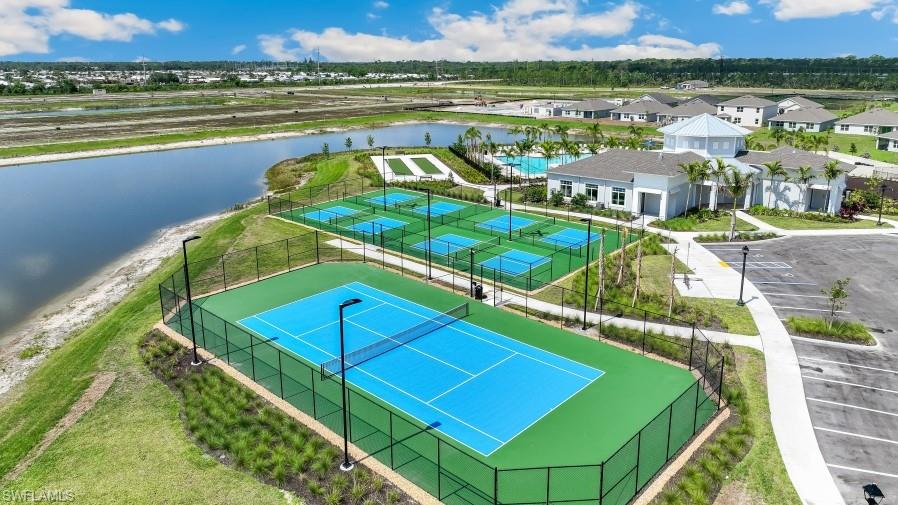 CORAL BAY - Residential