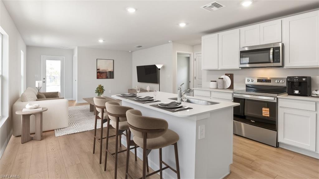 CORAL BAY - Residential